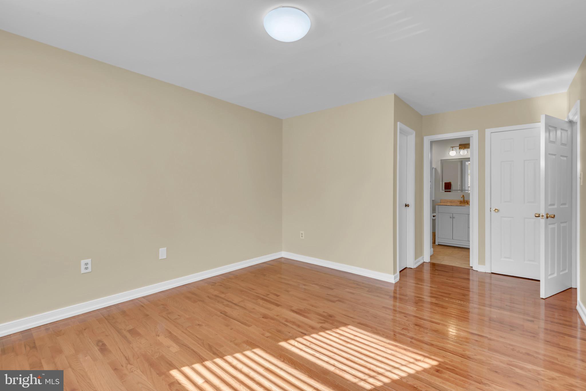 STRATFORD DOWNS - Residential