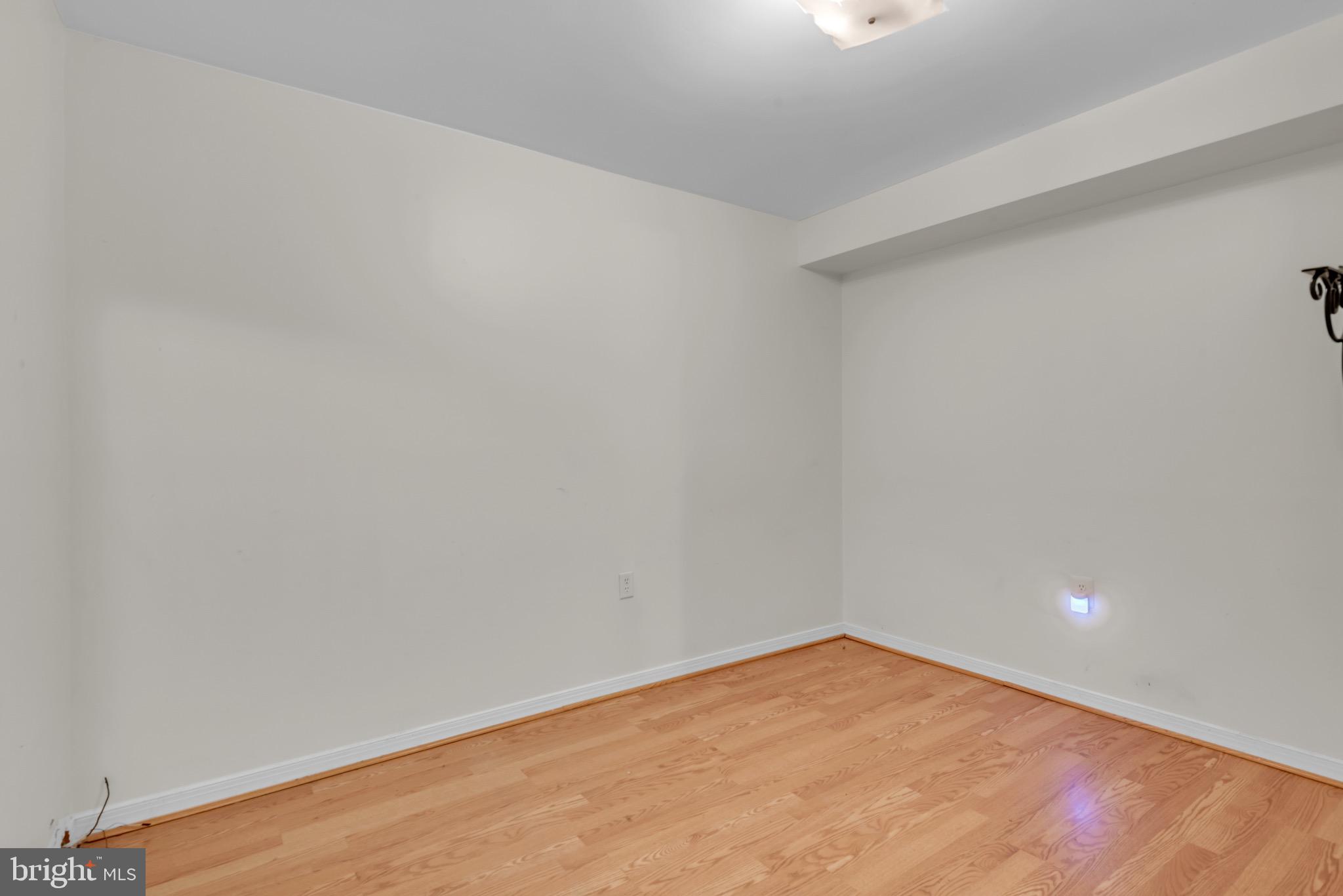 STRATFORD DOWNS - Residential