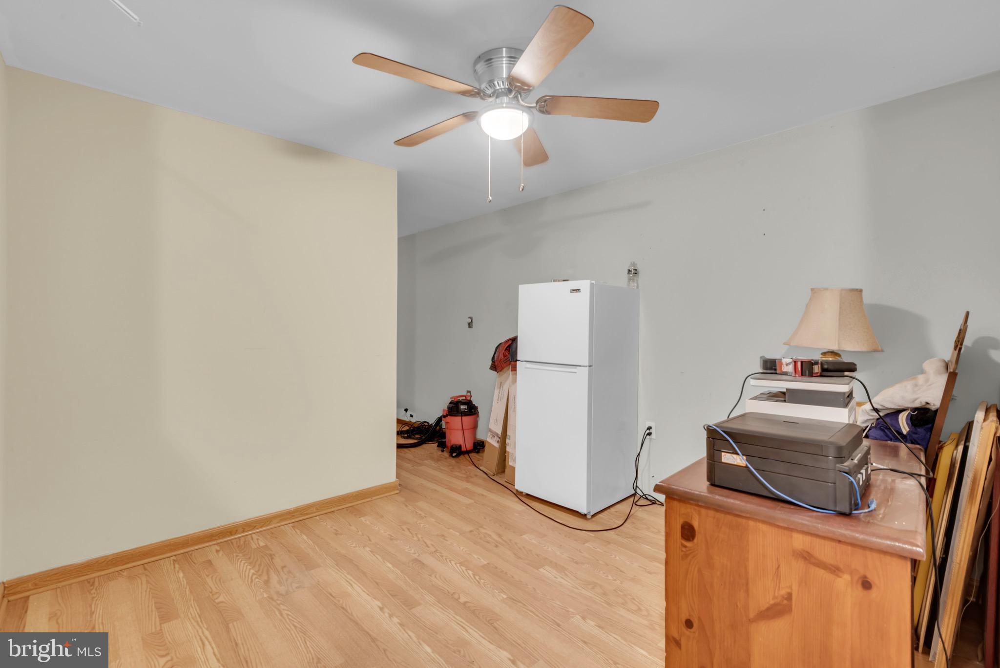 STRATFORD DOWNS - Residential