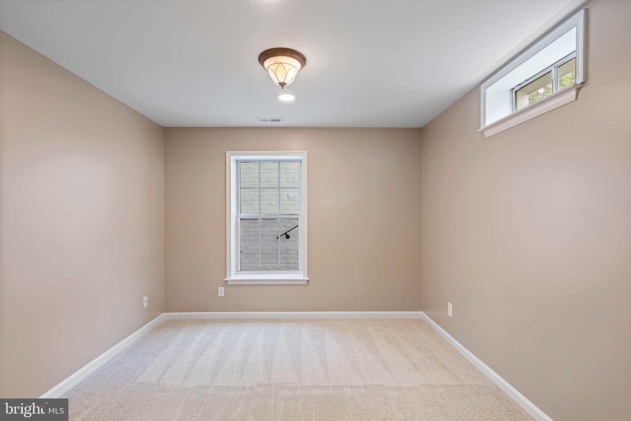 WINDING CREEK ESTATES - Residential