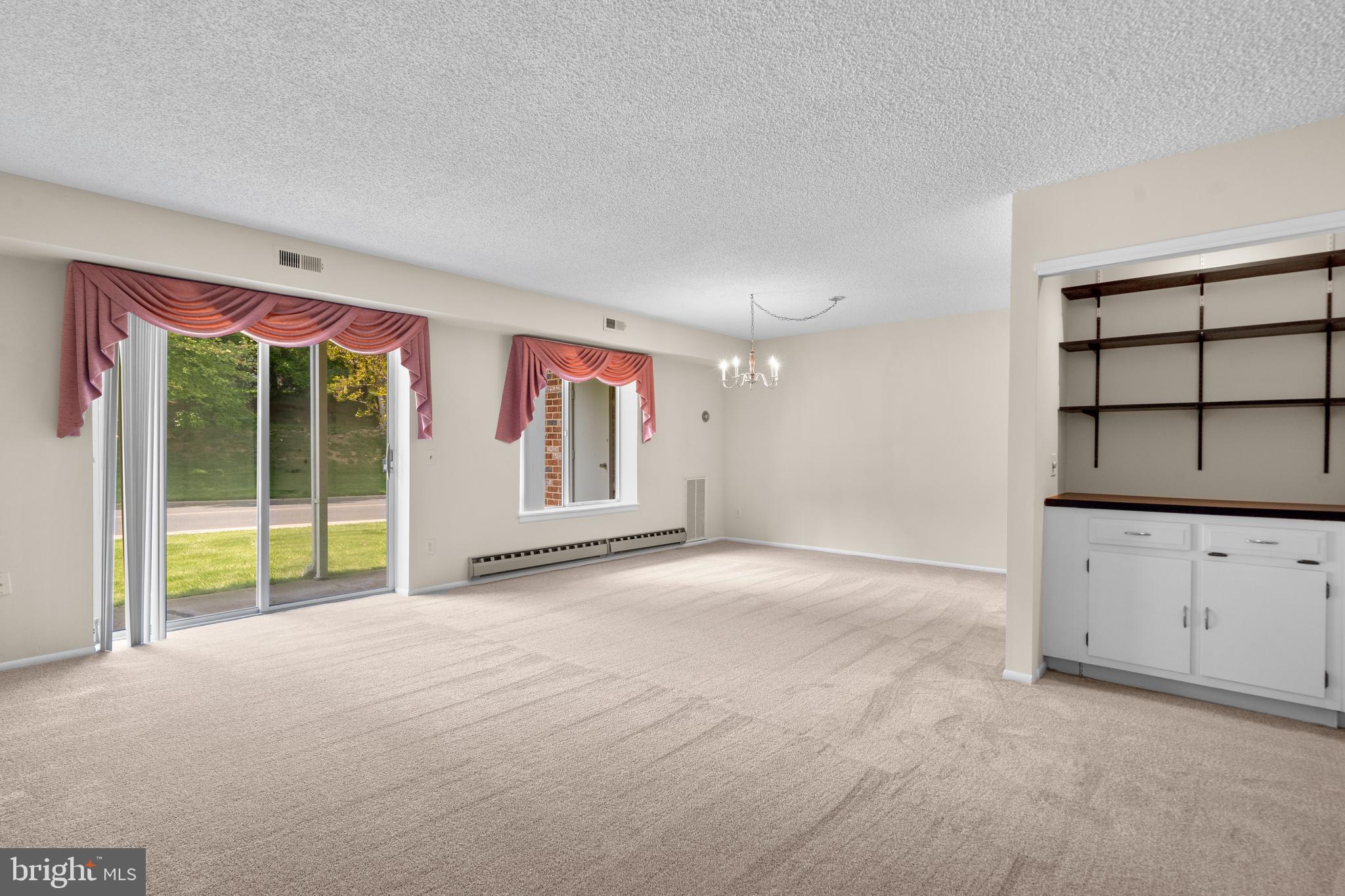 ROSSMOOR MUTUAL #14 - Residential