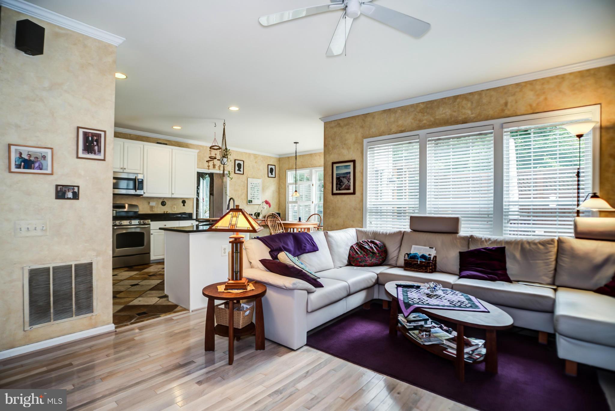 THE COURTS OF FOX MILL - Residential Lease