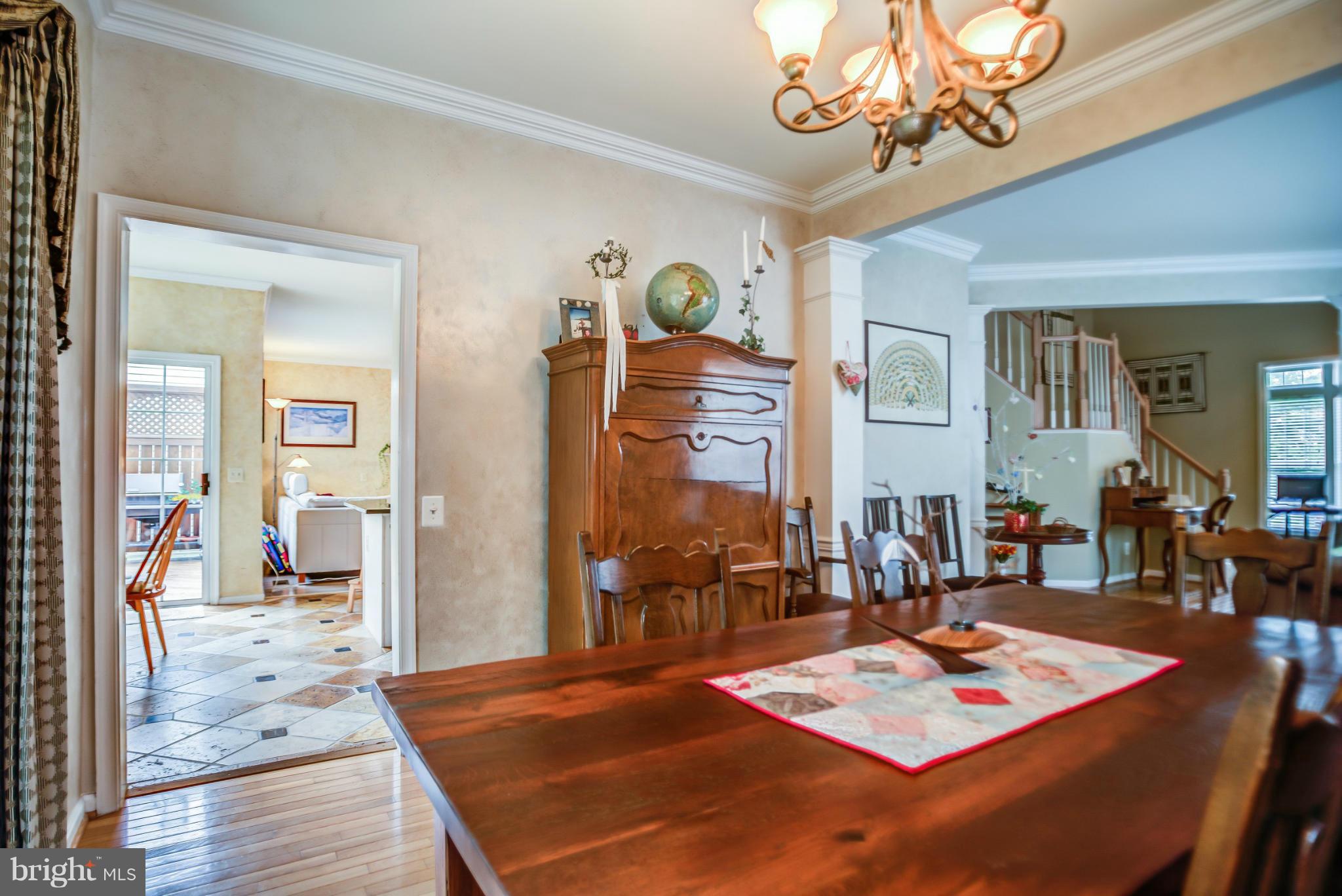 THE COURTS OF FOX MILL - Residential Lease