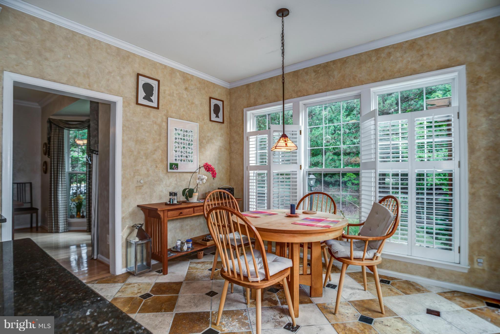 THE COURTS OF FOX MILL - Residential Lease