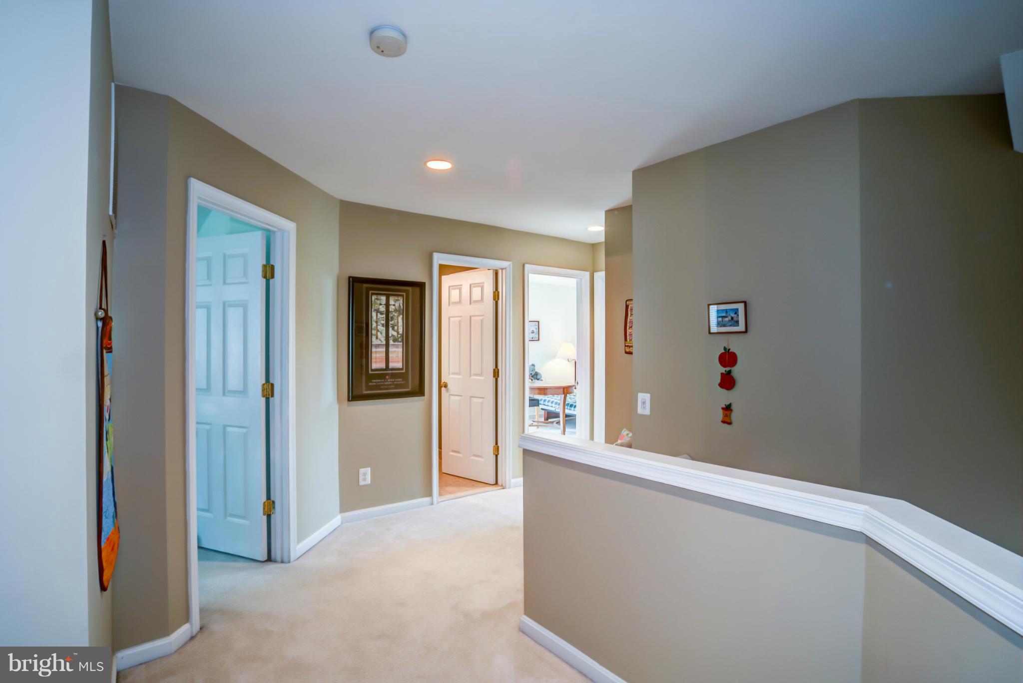 THE COURTS OF FOX MILL - Residential Lease