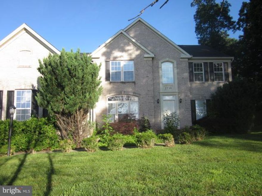 **Back on MARKET**Great property with 6+ acres in Brookeville. Property has privacy and backs to a conservation easement so it will stay that way. Hardwood floors on main level, an office area and a large Family room off of the Kitchen area are a few extra features. Newer HVAC  units installed. Large Master Bedroom with vaulted ceilings , walk in closet and bath with double vanities.