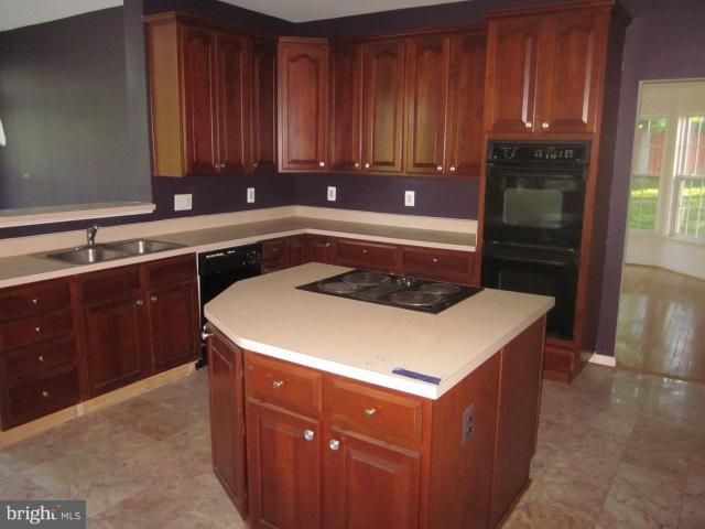 OLNEY OUTSIDE - Residential