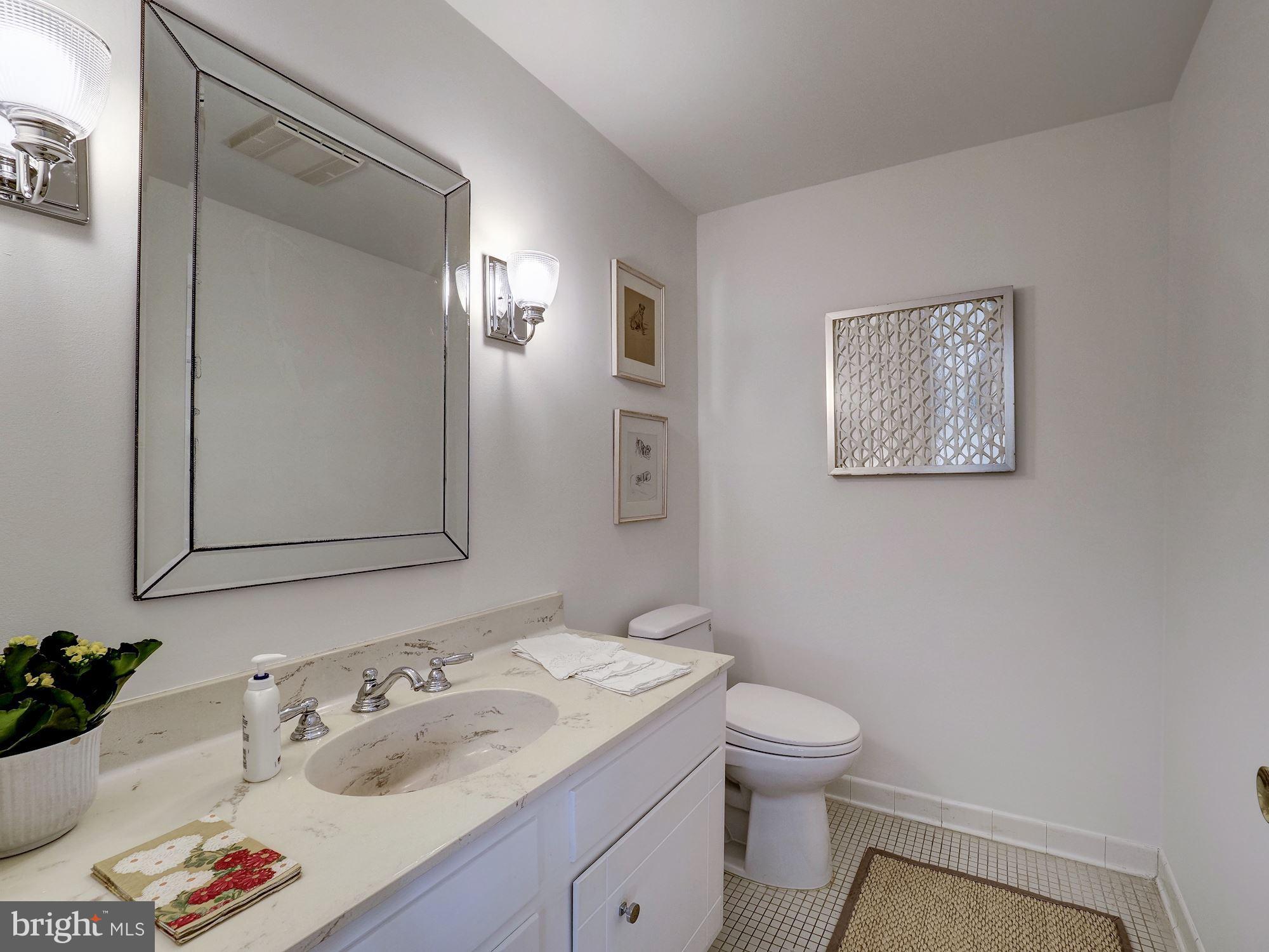 OVERLOOK AT LEISURE WORLD - Residential