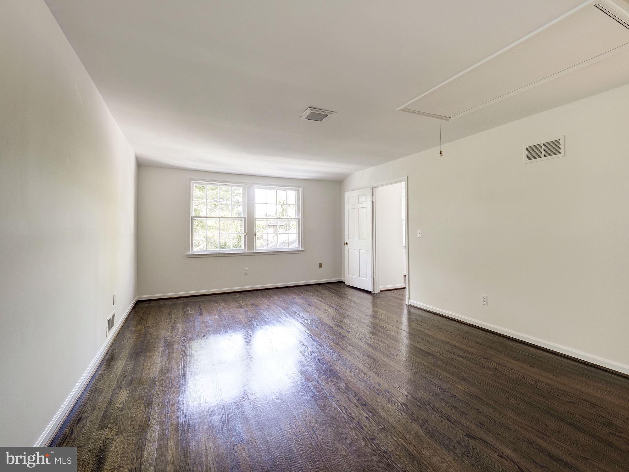 OVERLOOK AT LEISURE WORLD - Residential