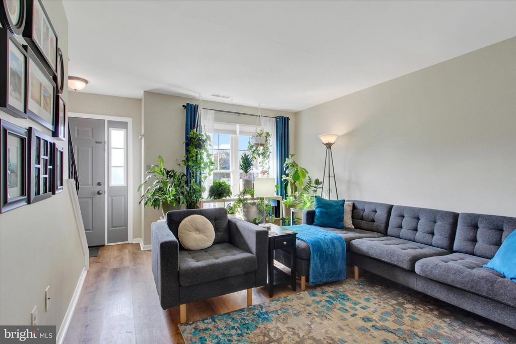 Photo of 1623 Long Drive #112, YORK, PA 17406 (MLS # PAYK2092428)