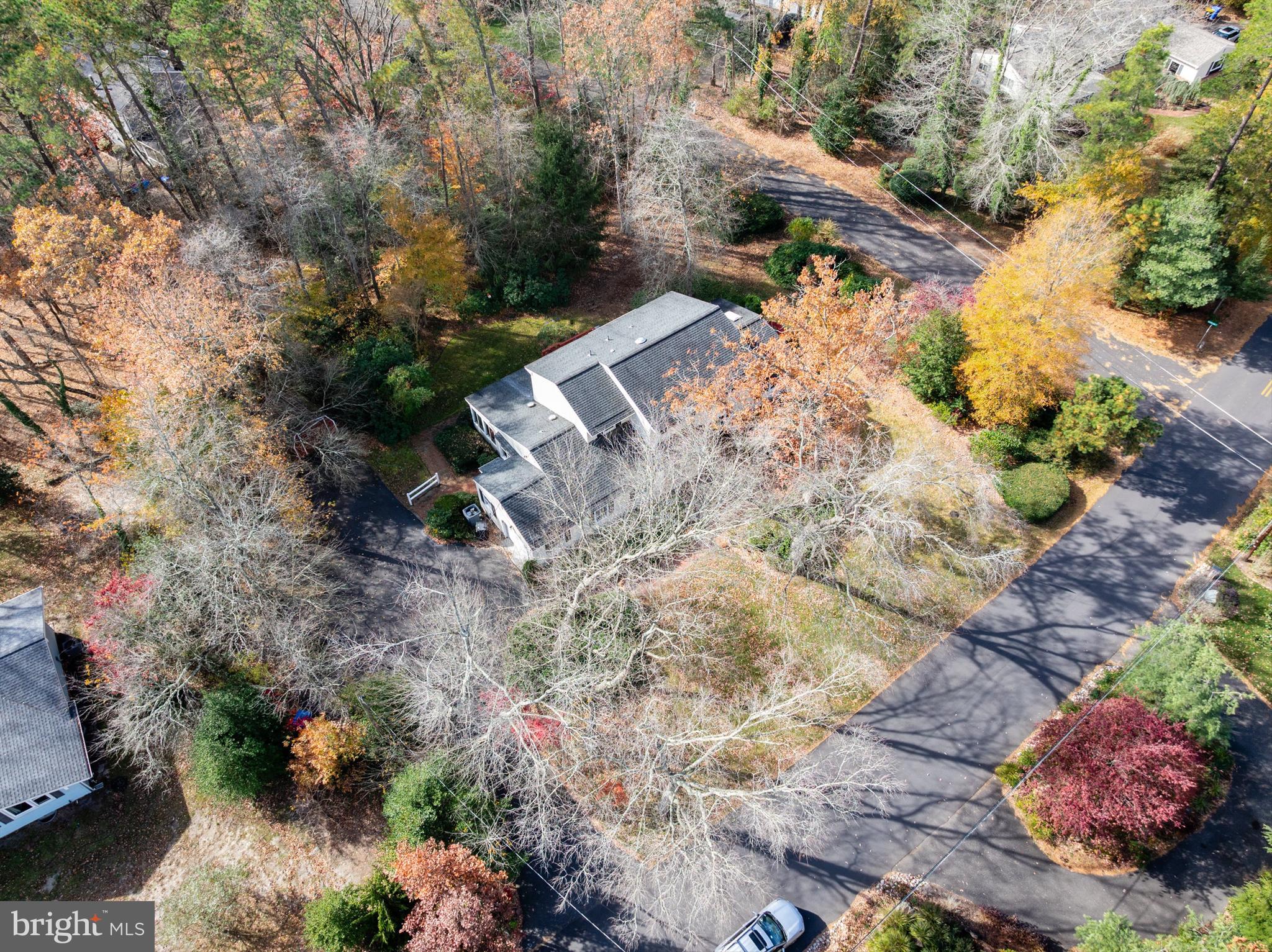 OAKWOOD LAKES - Residential