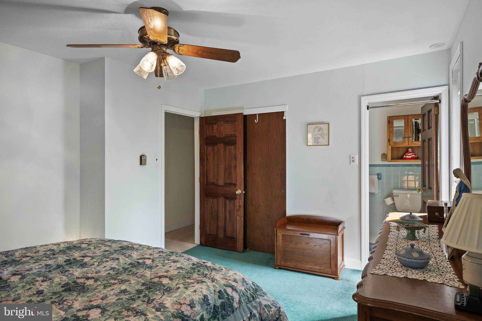 OAKWOOD LAKES - Residential