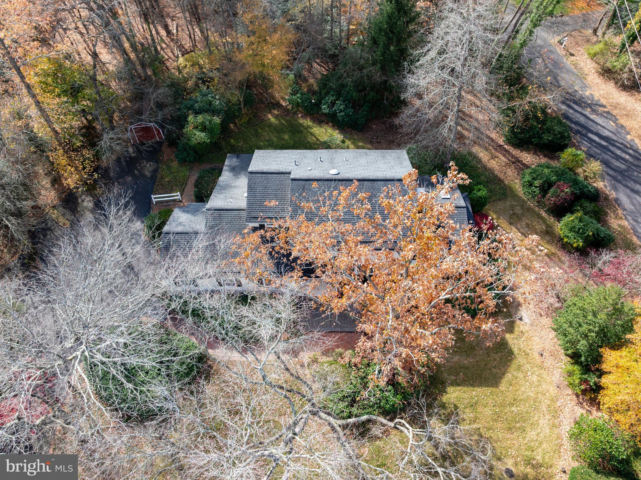 OAKWOOD LAKES - Residential