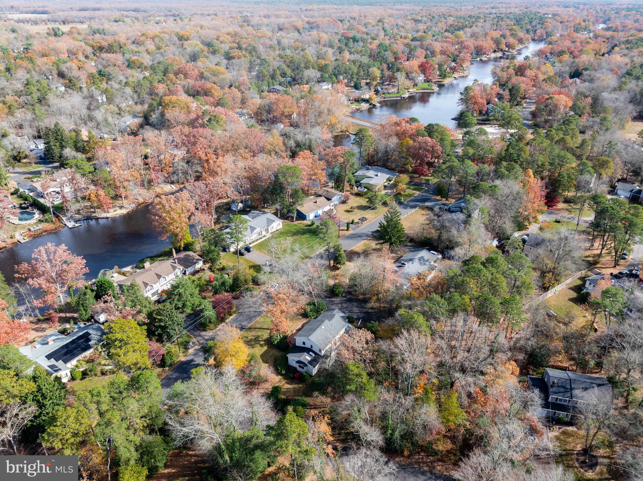 OAKWOOD LAKES - Residential
