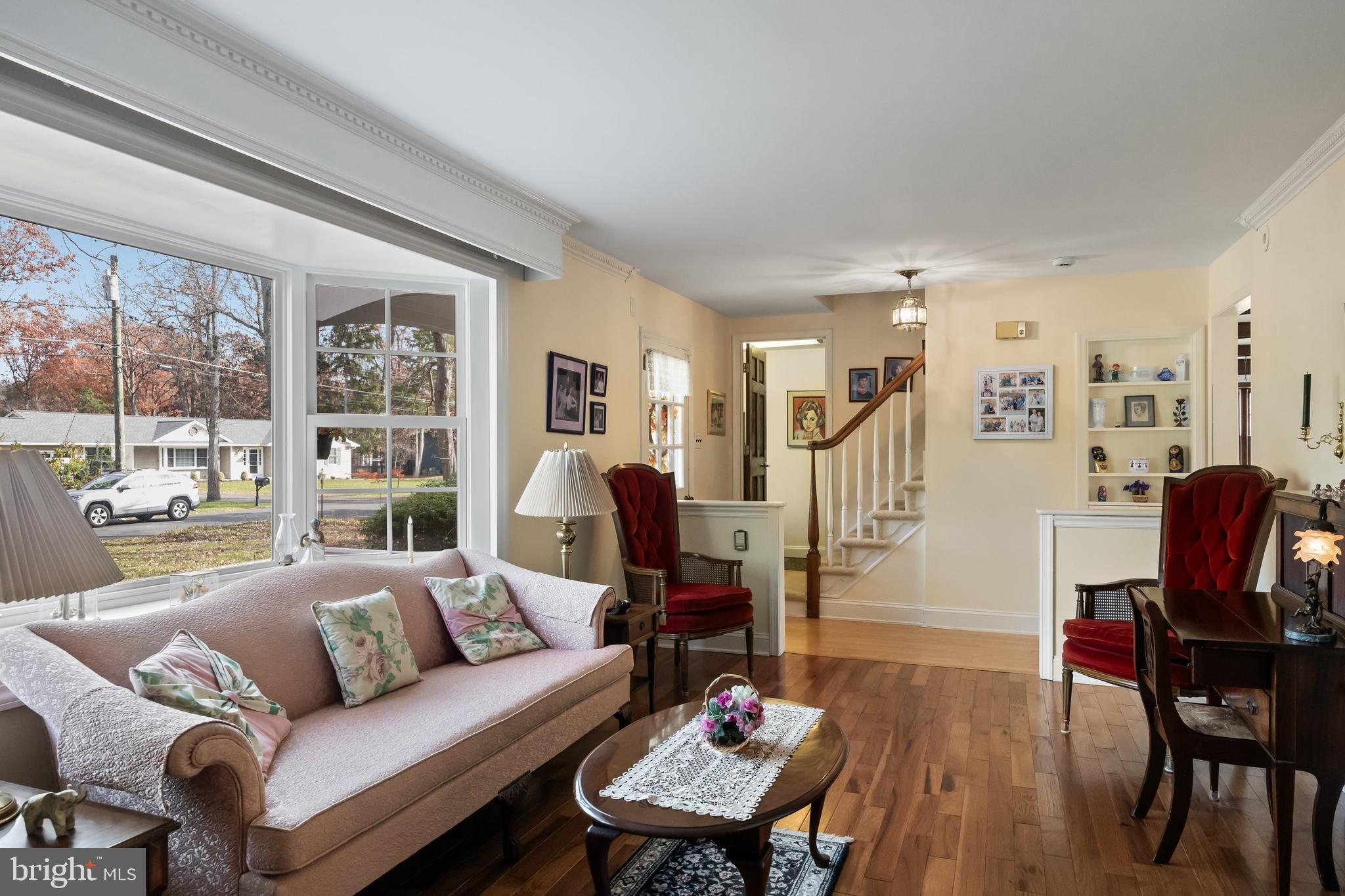 OAKWOOD LAKES - Residential