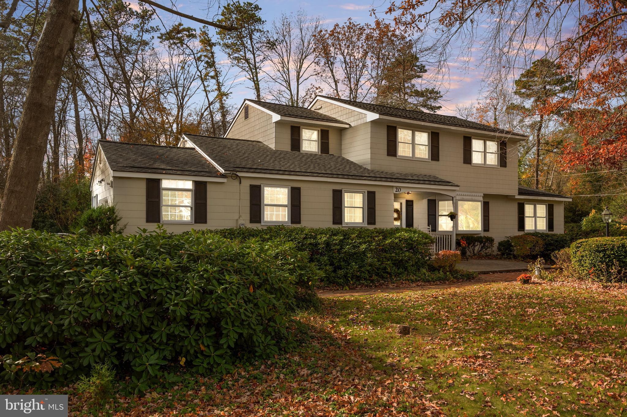 OAKWOOD LAKES - Residential