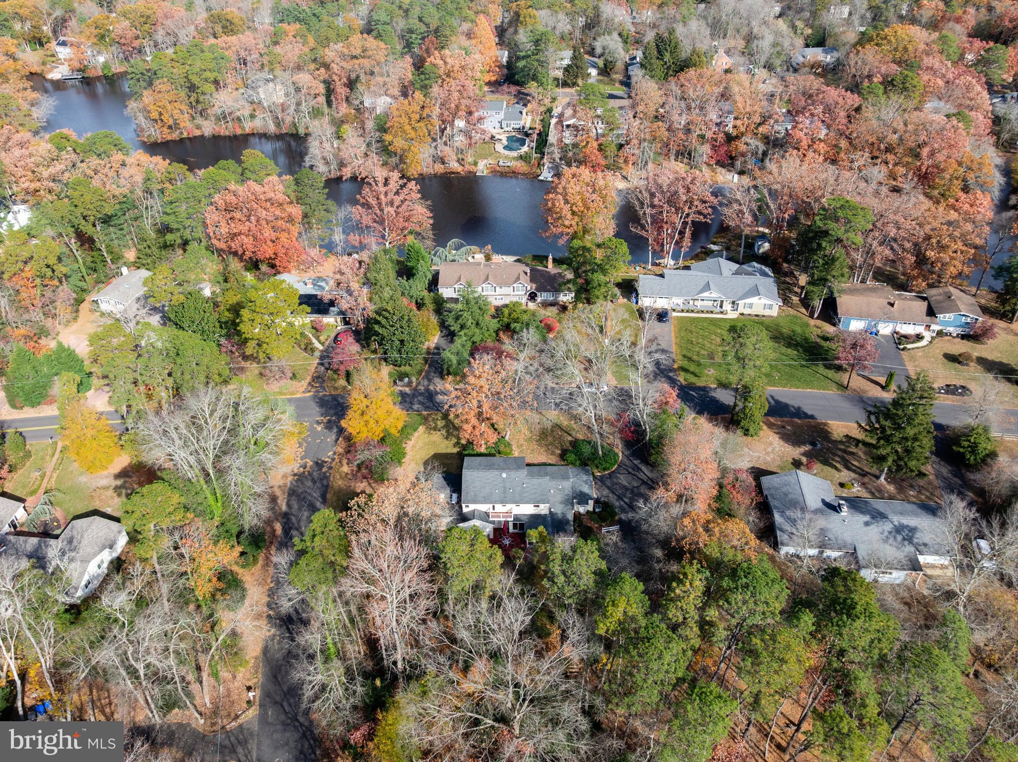 OAKWOOD LAKES - Residential