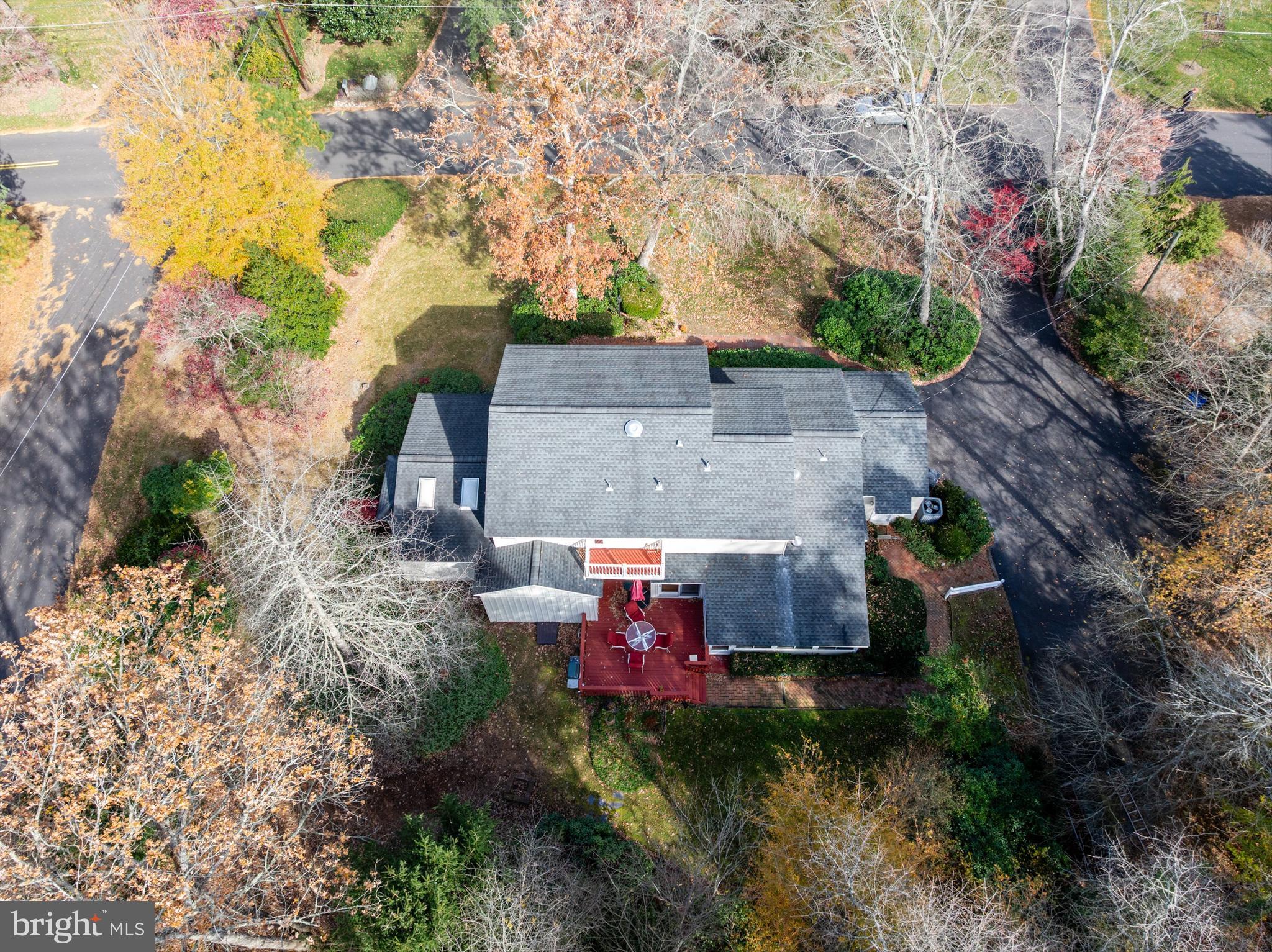 OAKWOOD LAKES - Residential