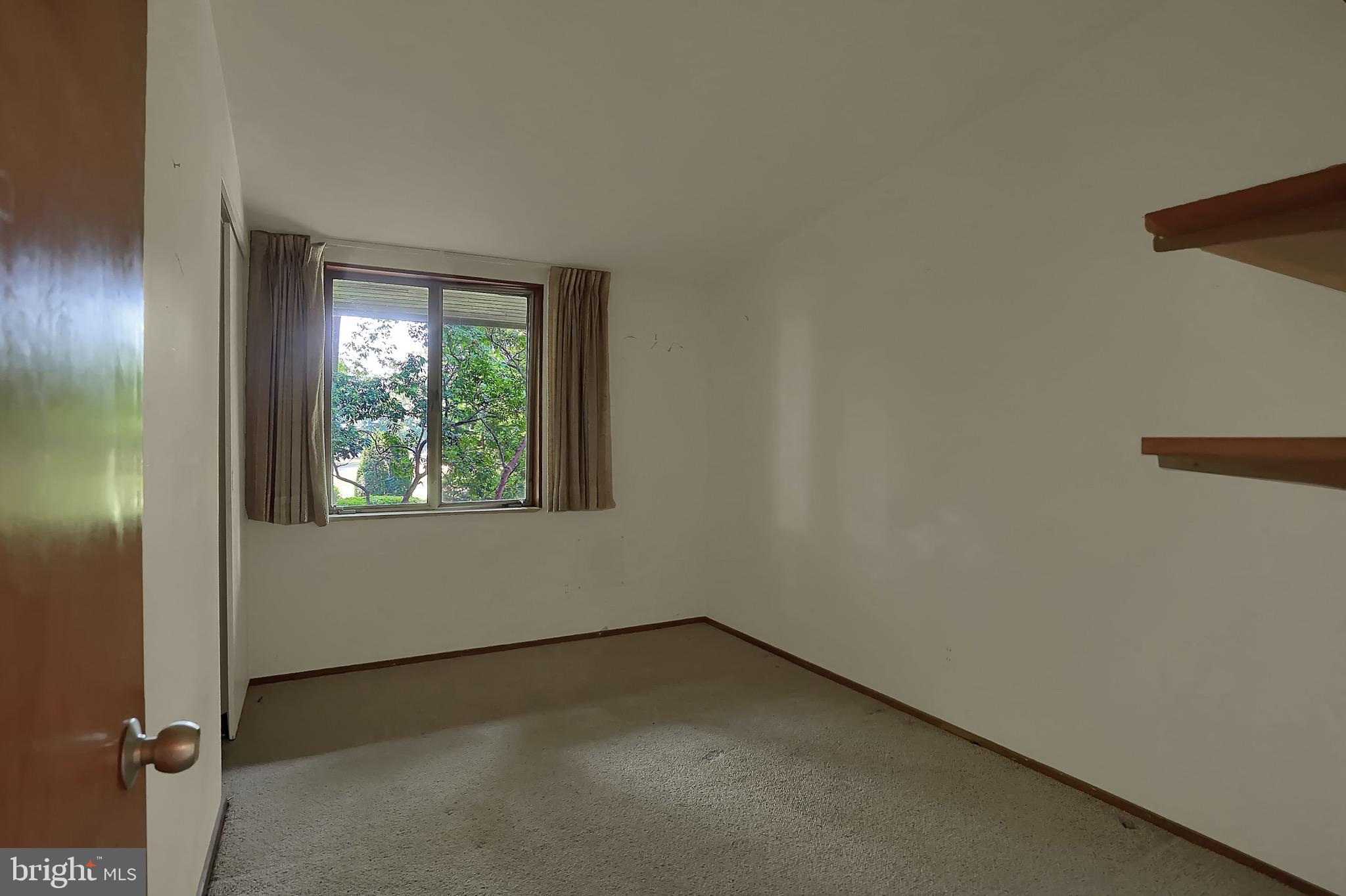 FOUNTAIN HEAD - Residential