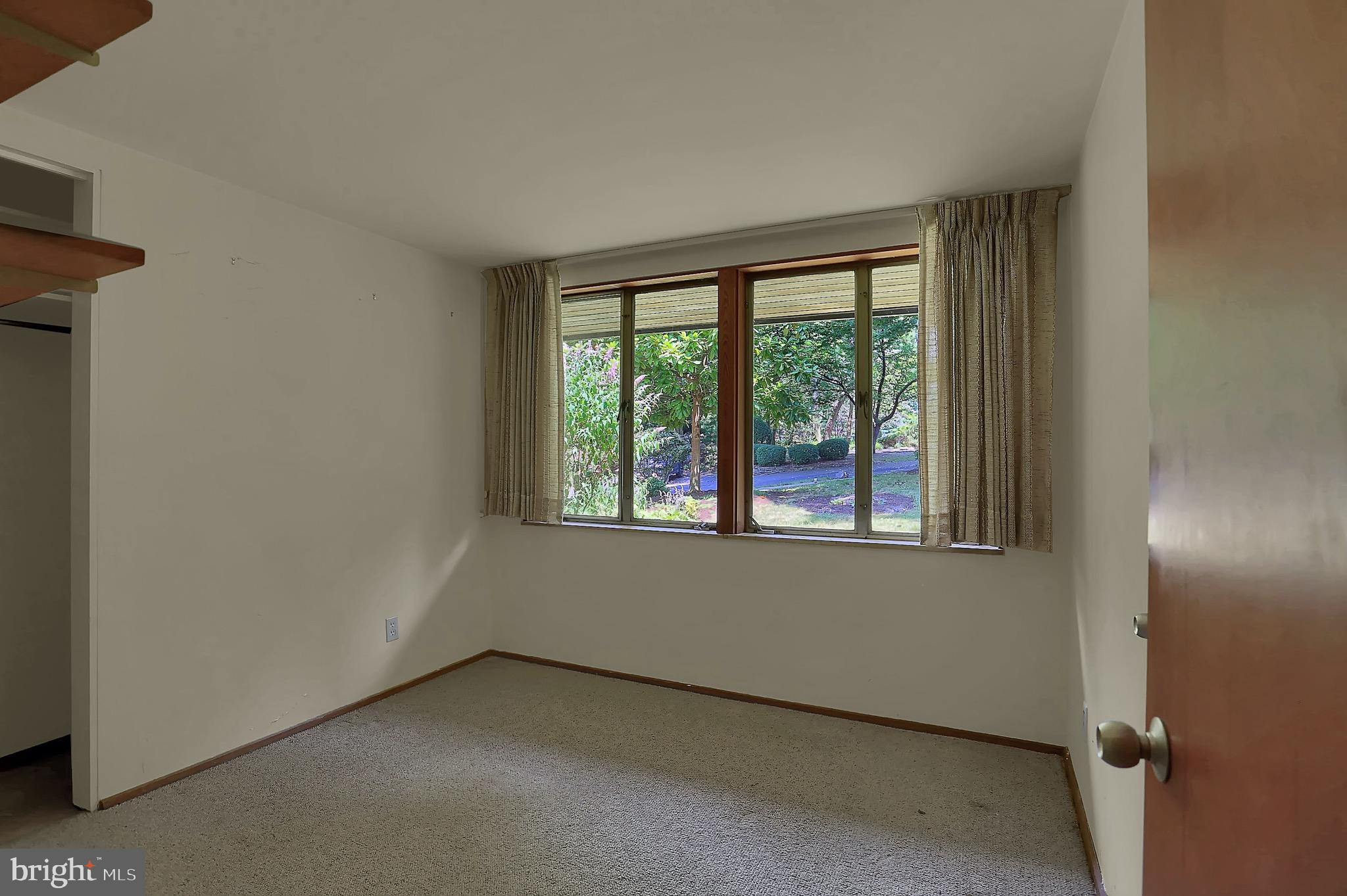 FOUNTAIN HEAD - Residential