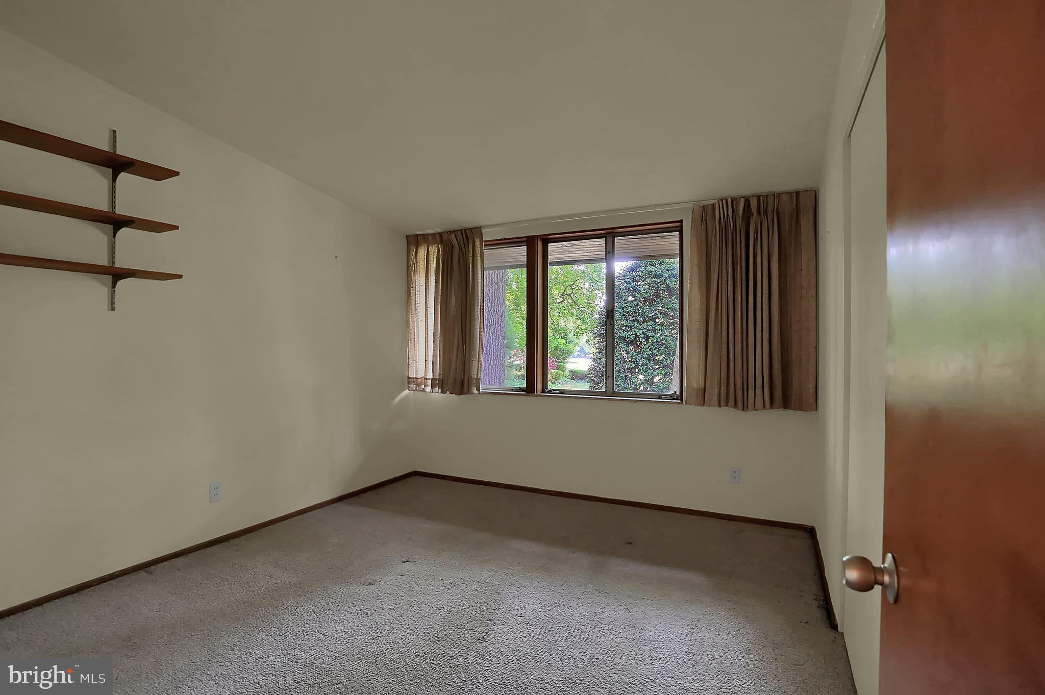 FOUNTAIN HEAD - Residential