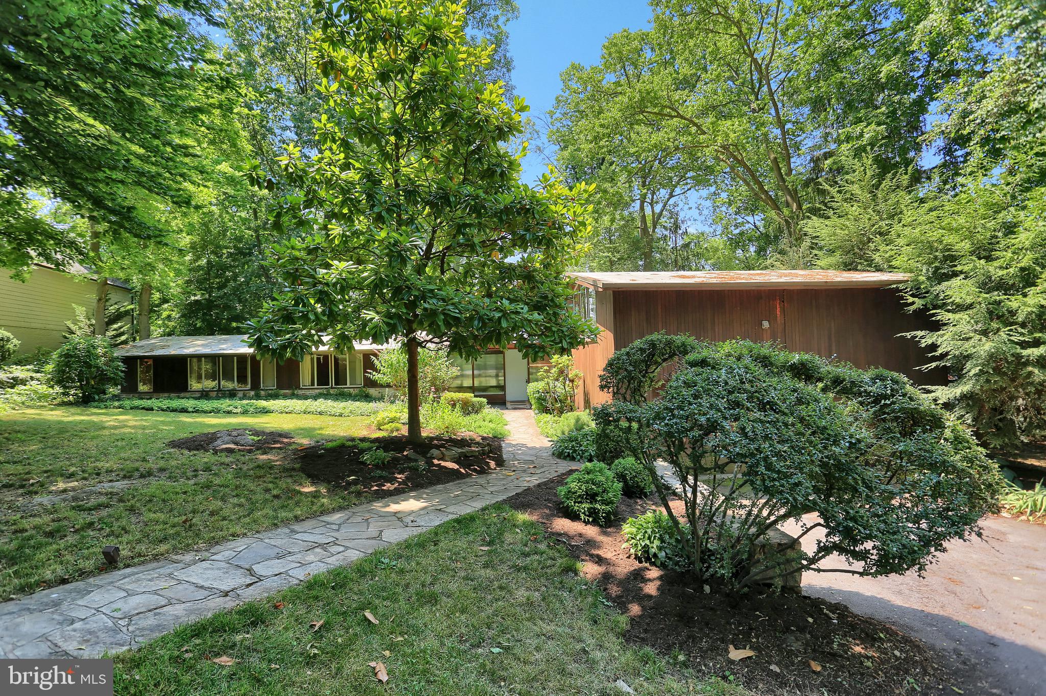 FOUNTAIN HEAD - Residential