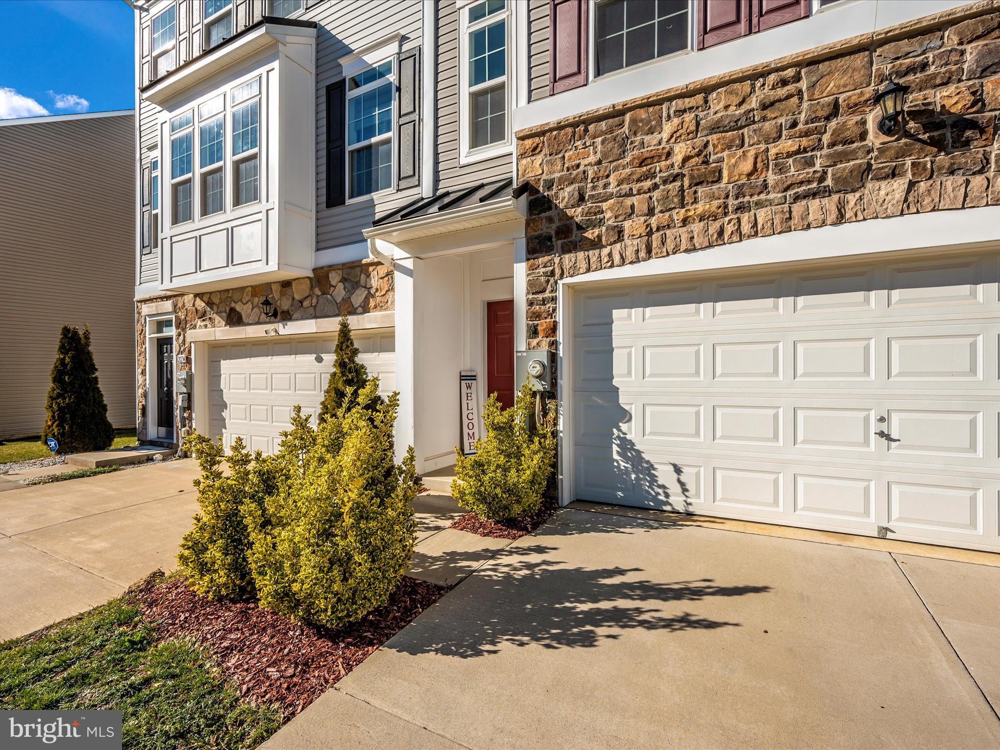 ROSEWOOD VILLAGE - Residential