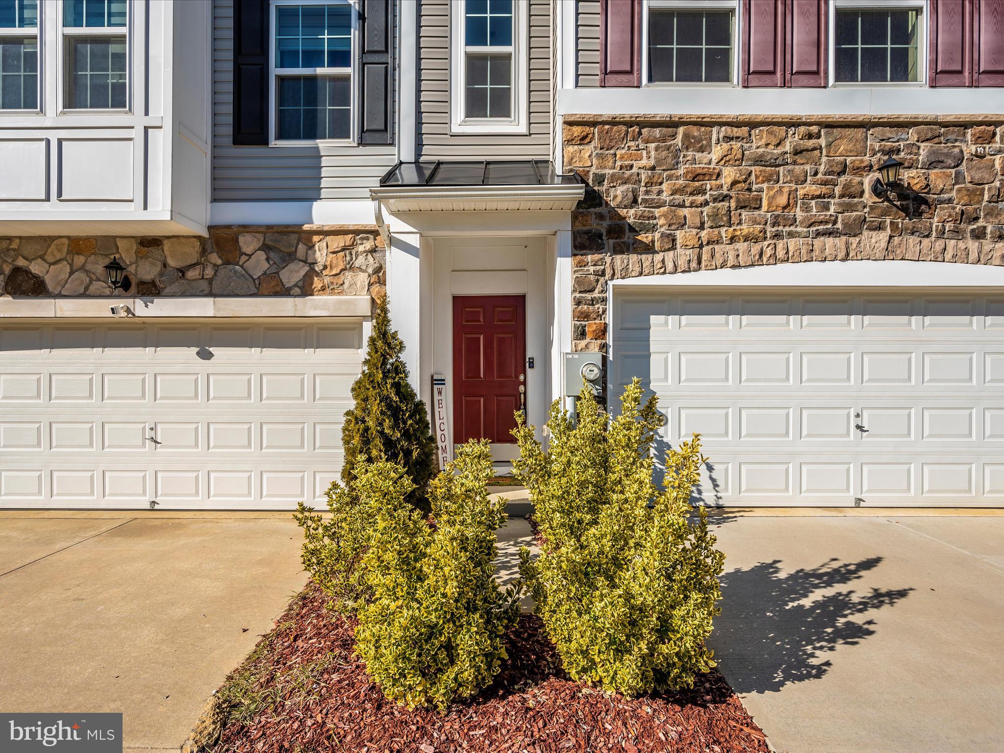 ROSEWOOD VILLAGE - Residential