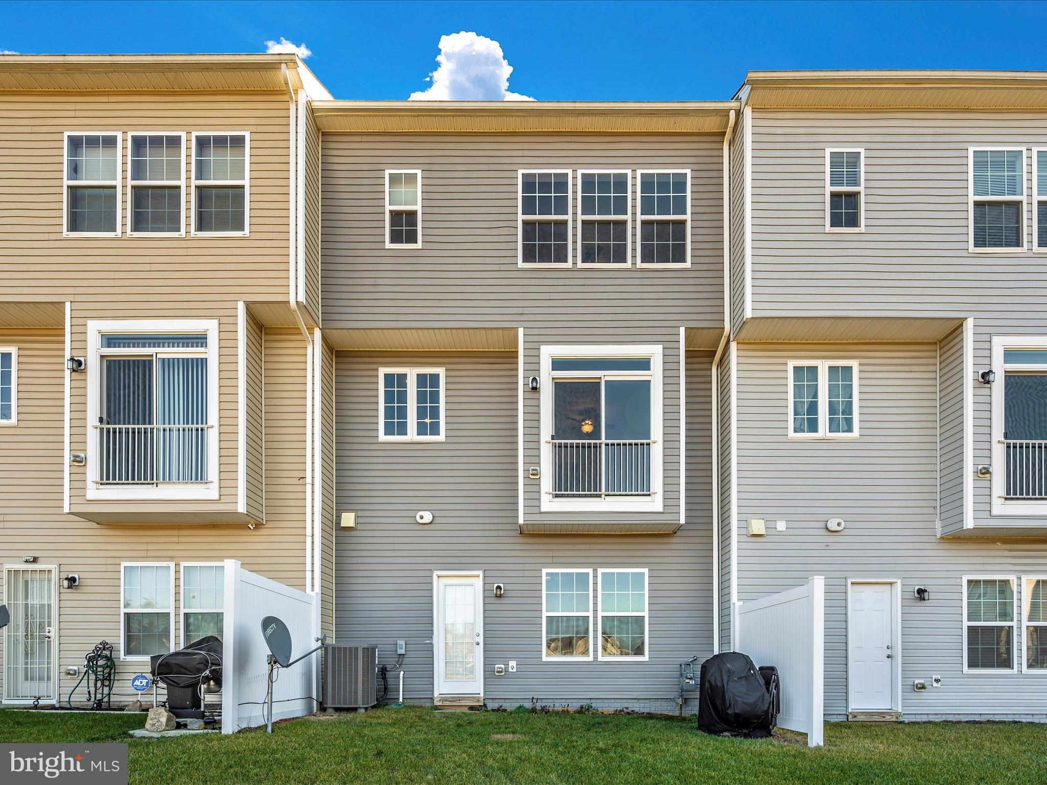 ROSEWOOD VILLAGE - Residential