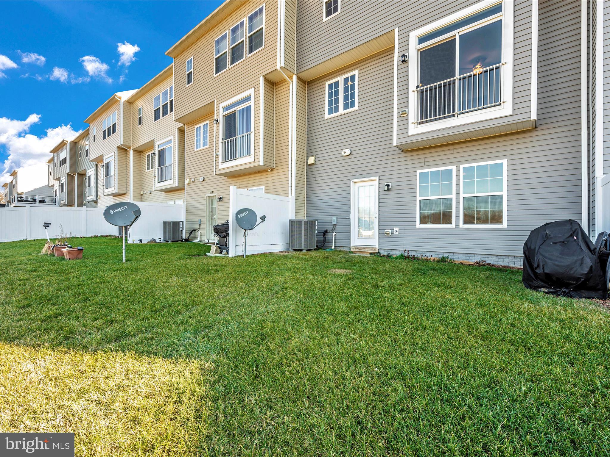 ROSEWOOD VILLAGE - Residential