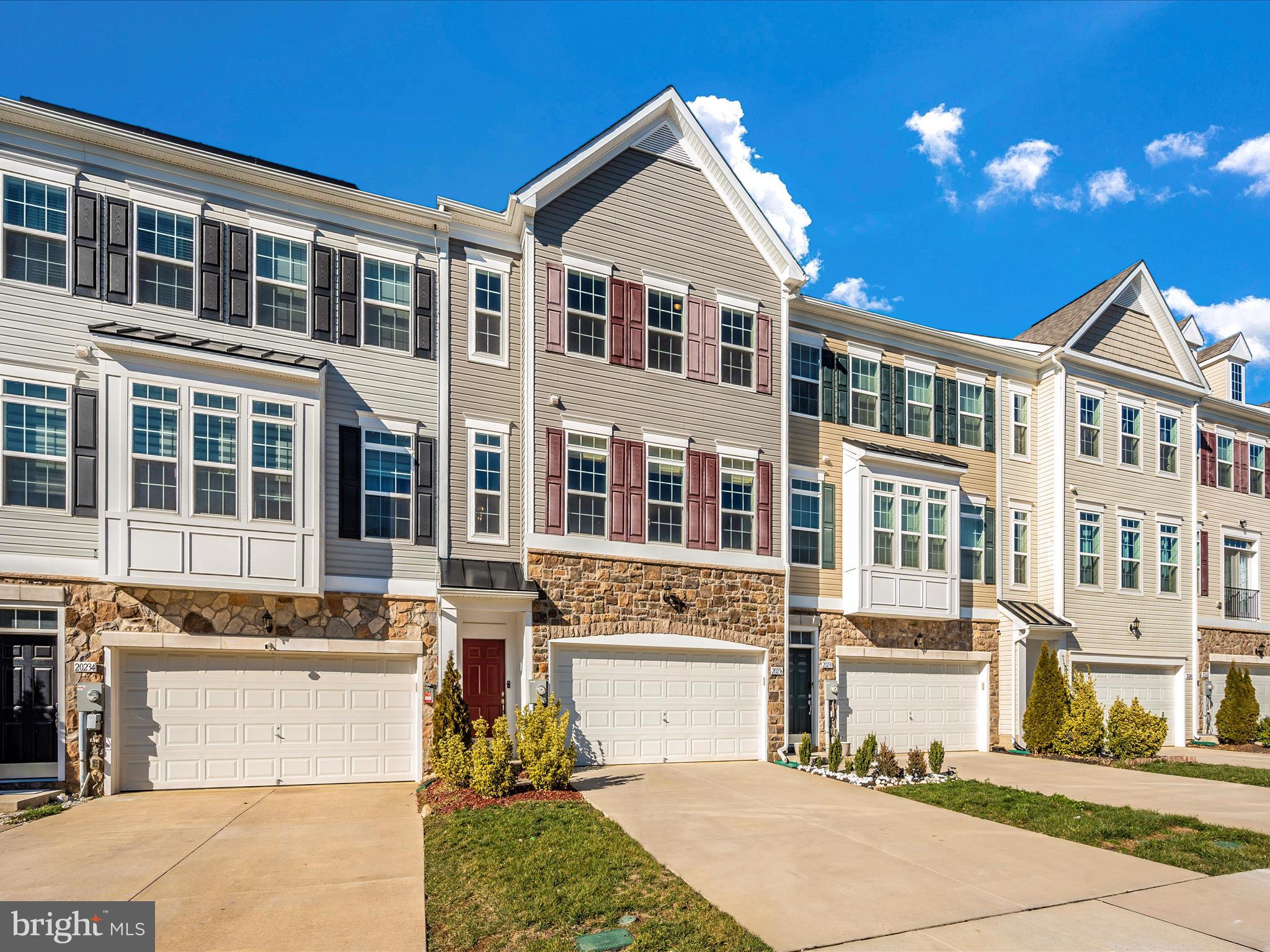 ROSEWOOD VILLAGE - Residential