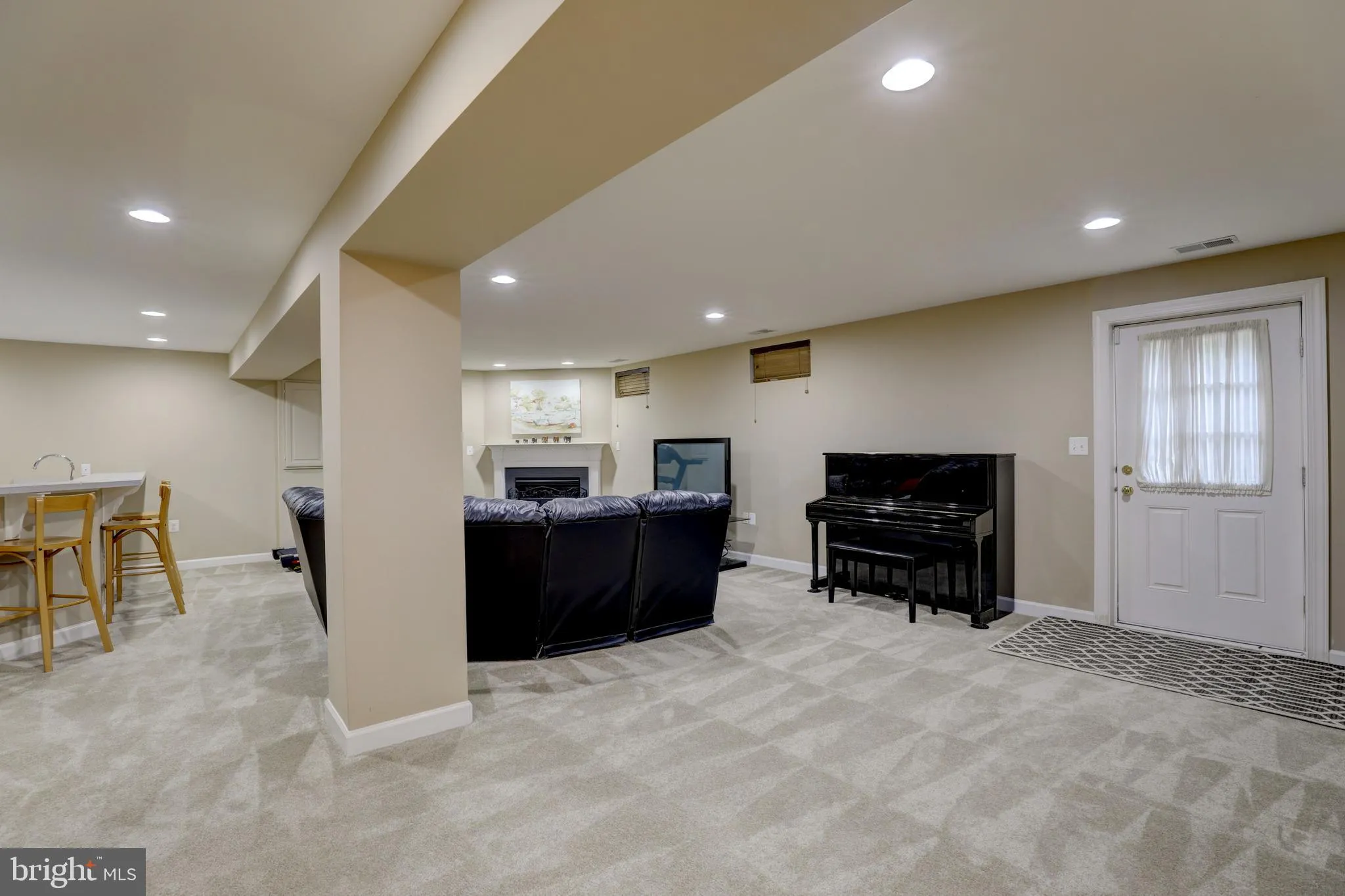 Perry Hall, Maryland 21128, United States, 4 Bedrooms Bedrooms, ,5 BathroomsBathrooms,Residential,Contingent,121475