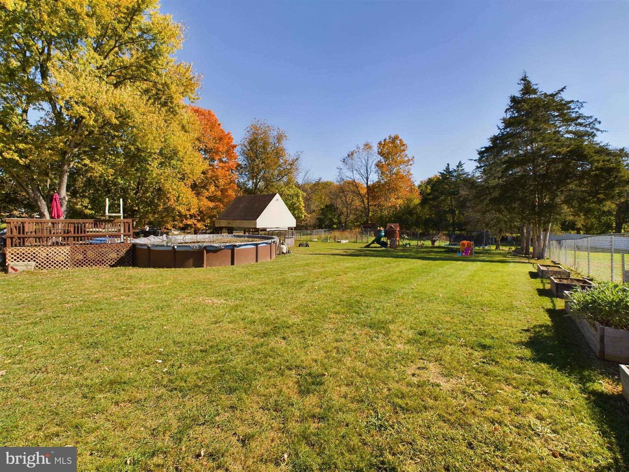 HIDDEN RIVER - Residential