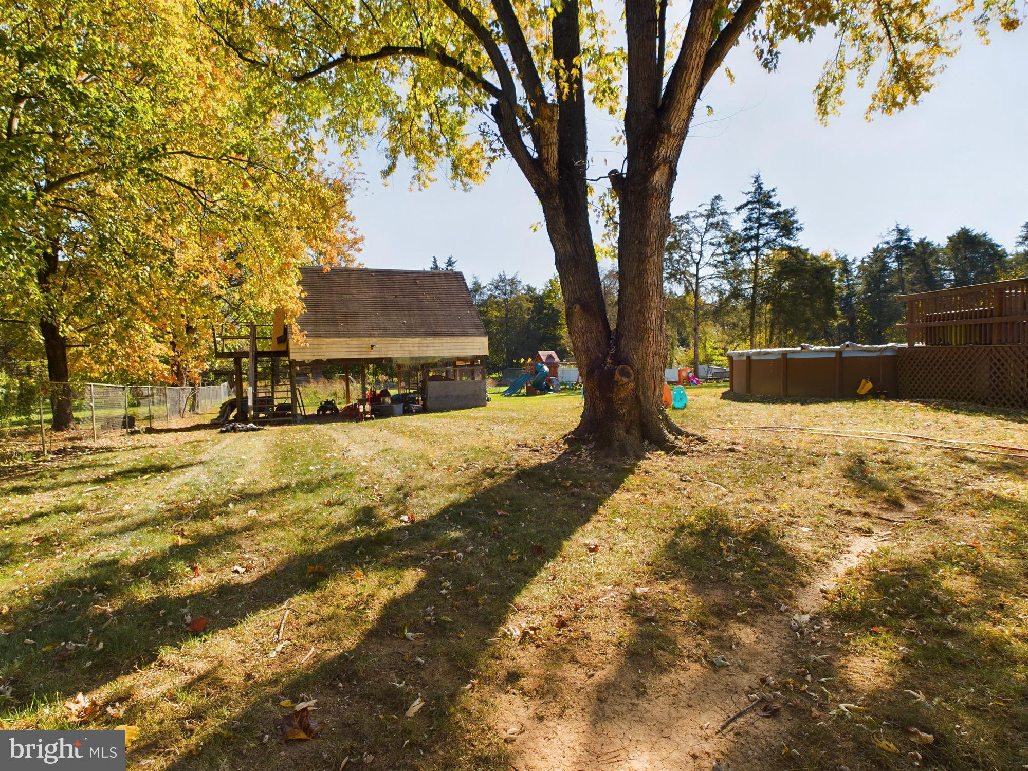 HIDDEN RIVER - Residential