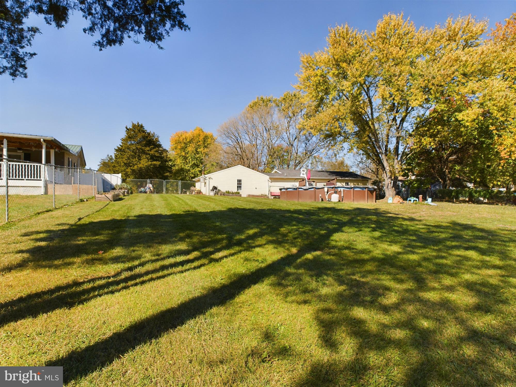 HIDDEN RIVER - Residential