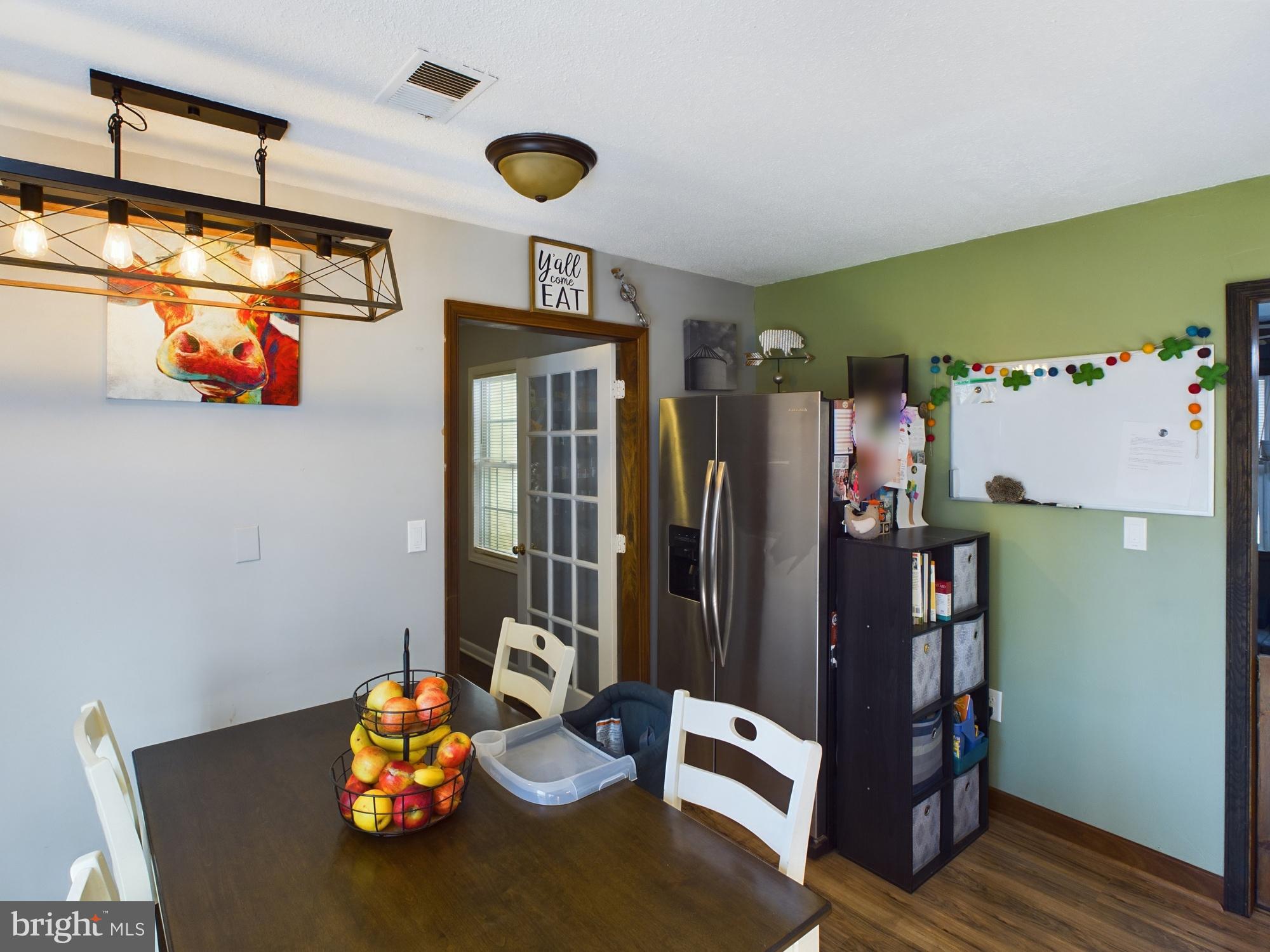 HIDDEN RIVER - Residential