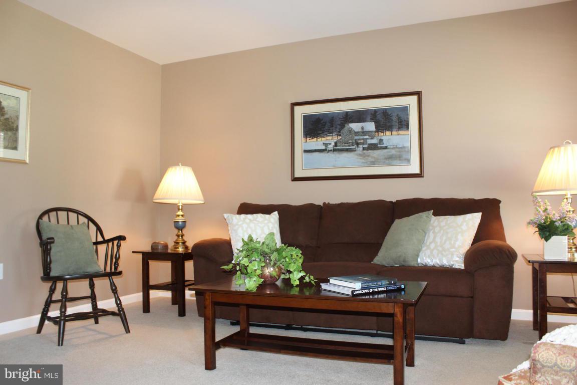 SOUTHRIDGE FARM - Residential