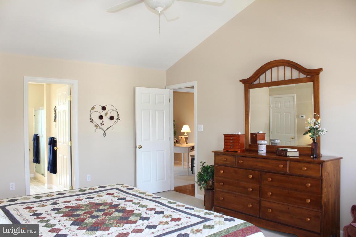 SOUTHRIDGE FARM - Residential