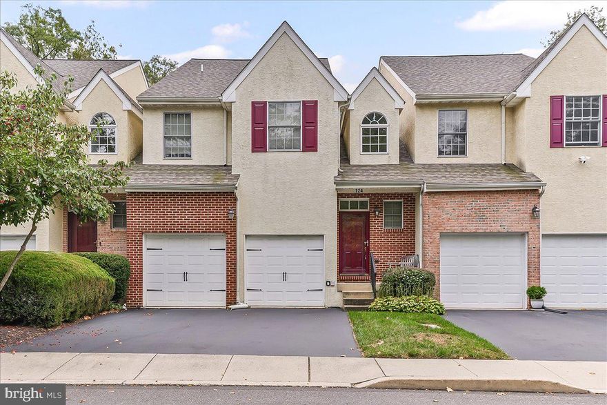 Hard to find Broomall townhouse located on secluded street near  Rte 3 and Blue Route. This elegant home features two story entrance foyer, large kitchen, living room with fireplace, formal dining room, full finished basement, spacious master bedroom with huge bath, deck and two car garage. Perfect choice for your low-maintenance suburban lifestyle!