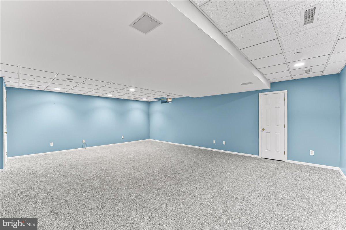 QUARRY HILL - Residential