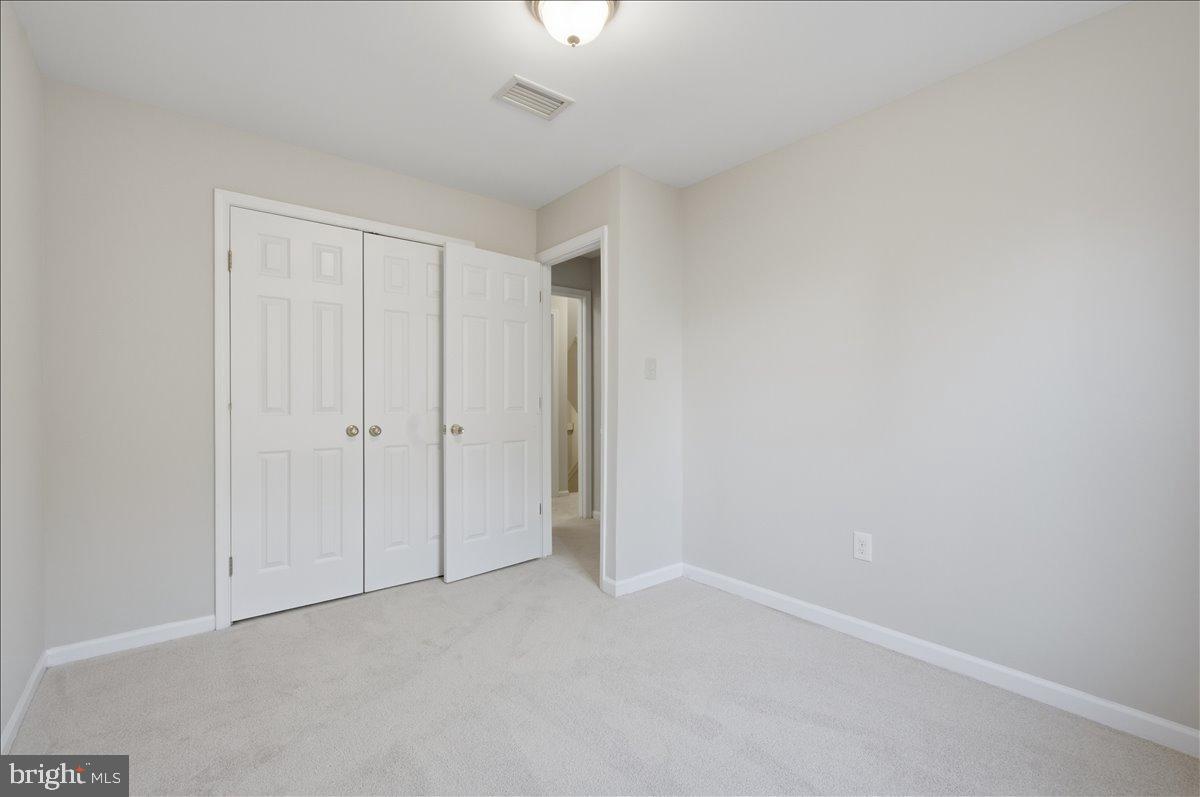 GABLES AT GUNSTON - Residential