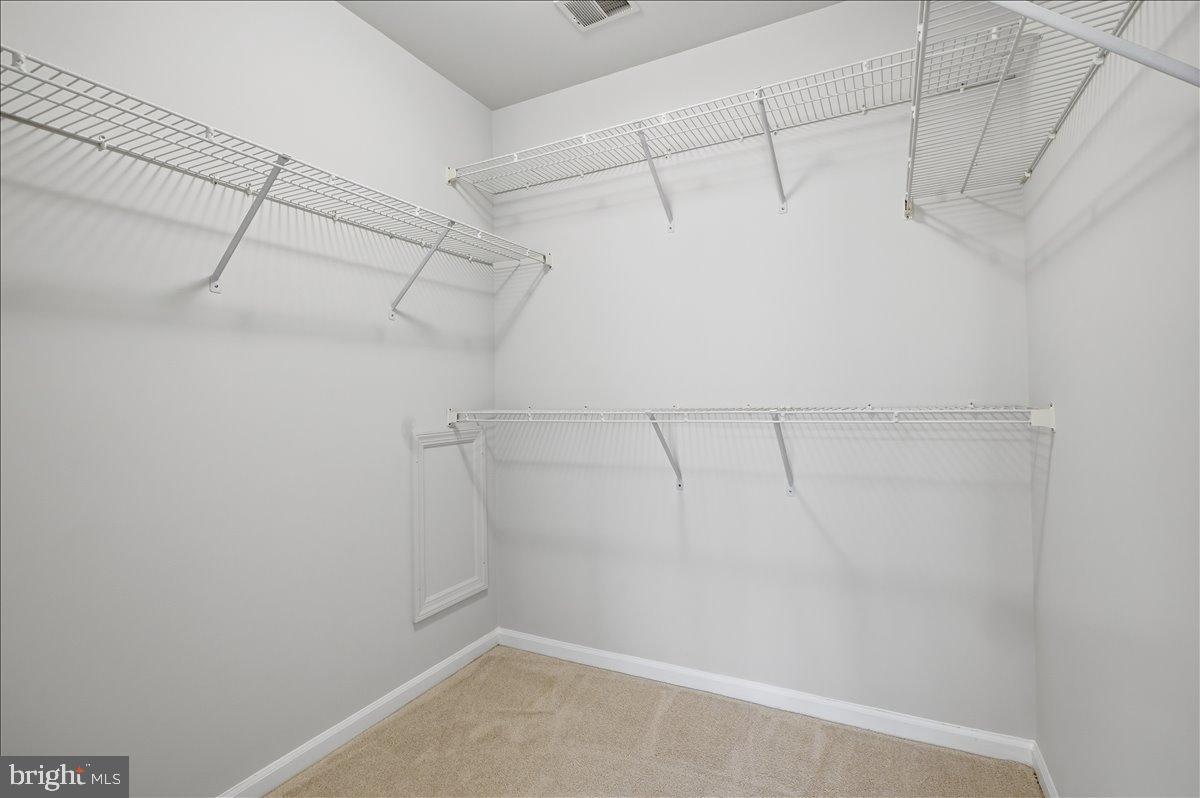 GABLES AT GUNSTON - Residential