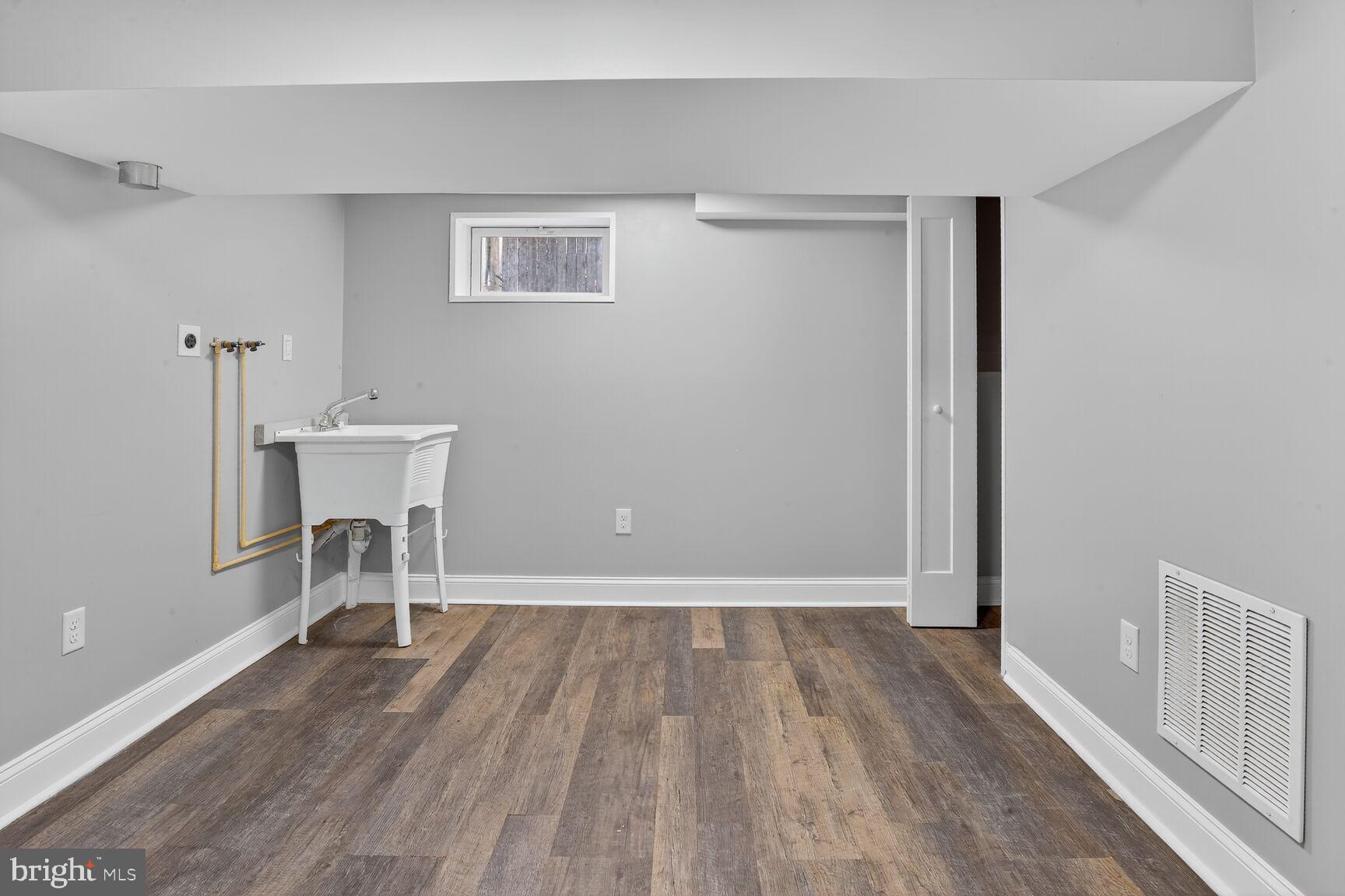 CURTIS BAY - Residential