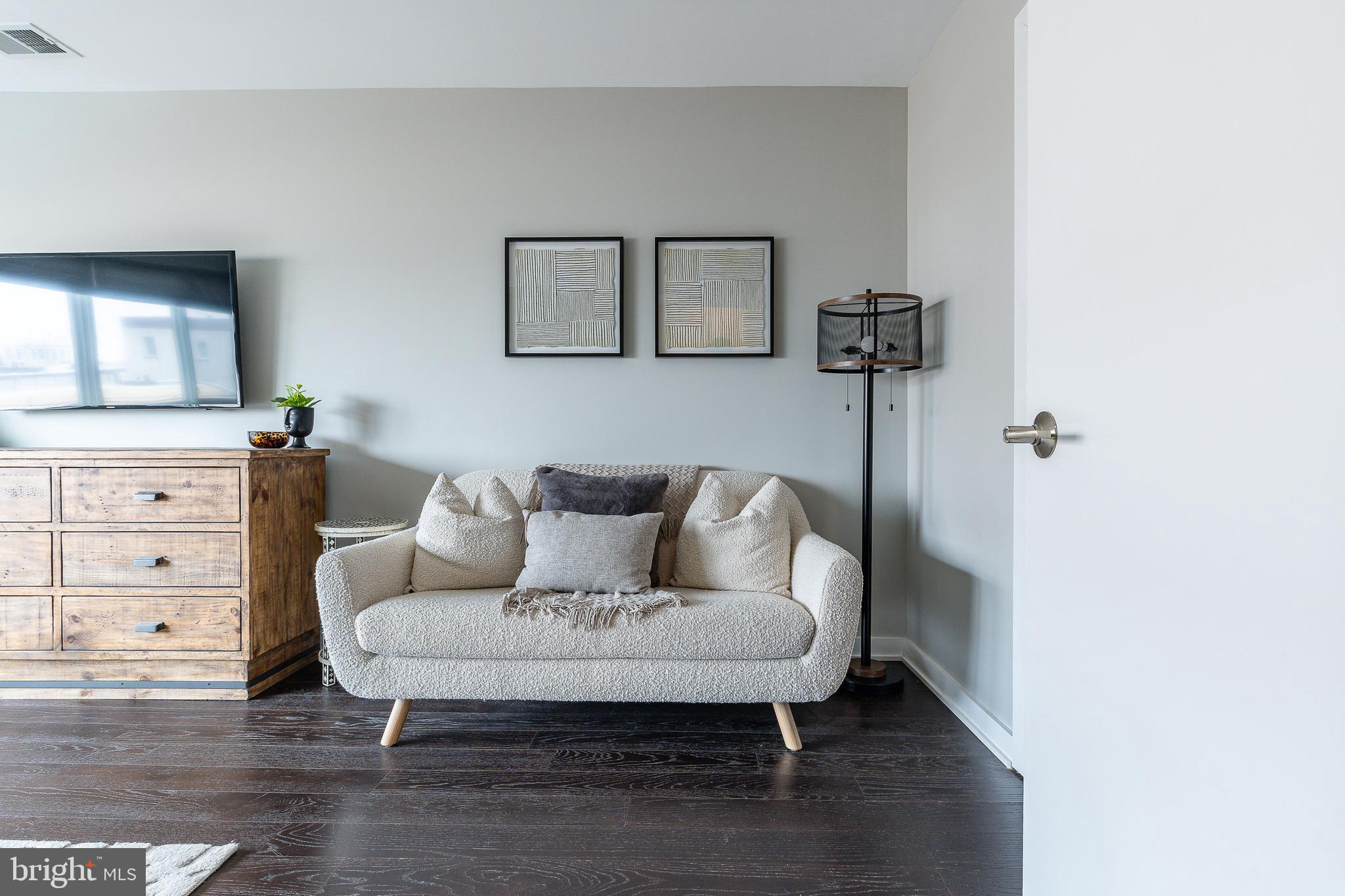 EAST PASSYUNK CROSSING - Residential