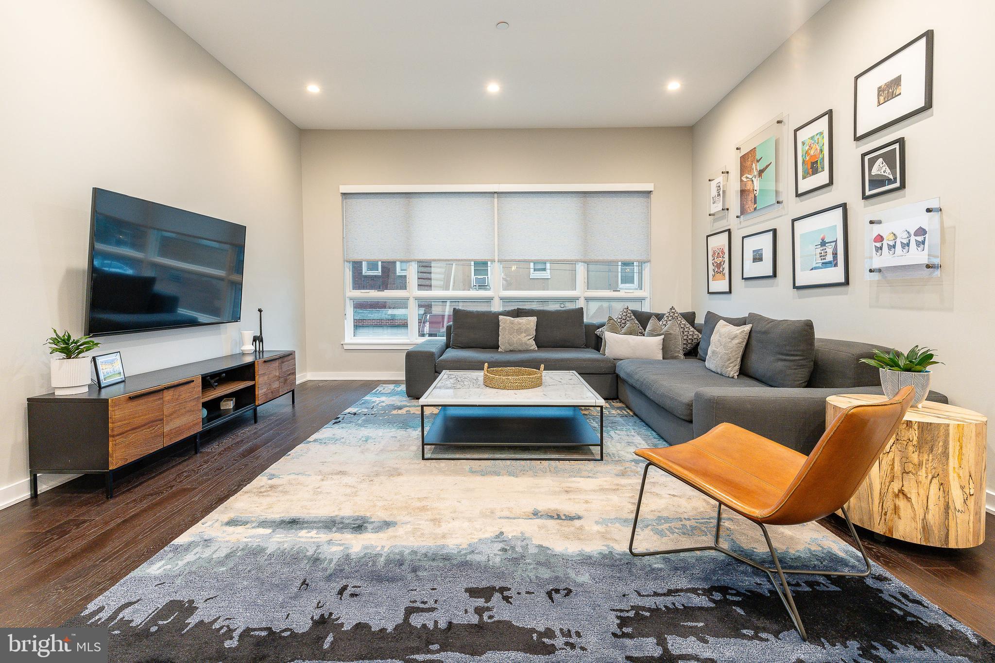 EAST PASSYUNK CROSSING - Residential