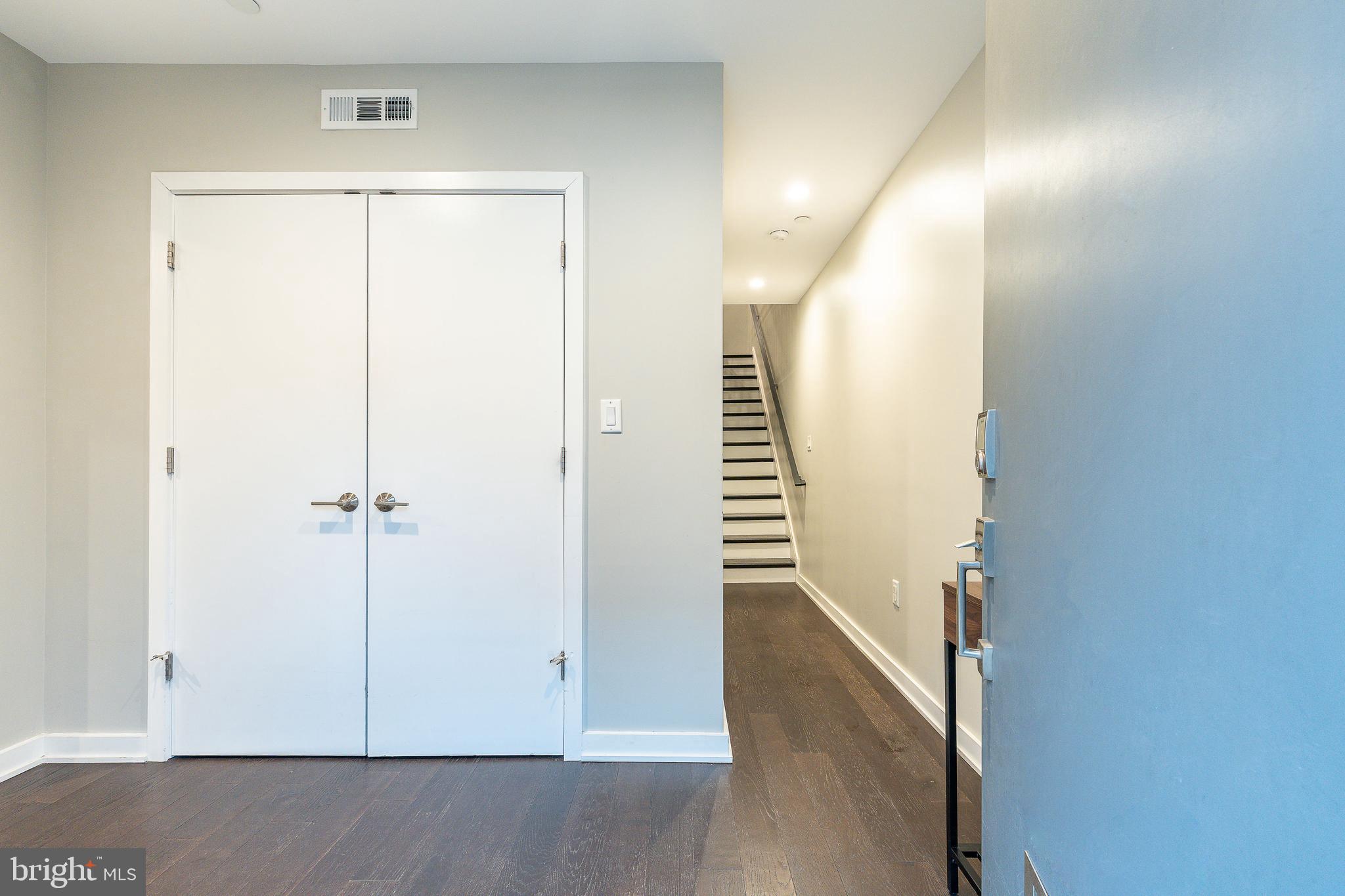 EAST PASSYUNK CROSSING - Residential