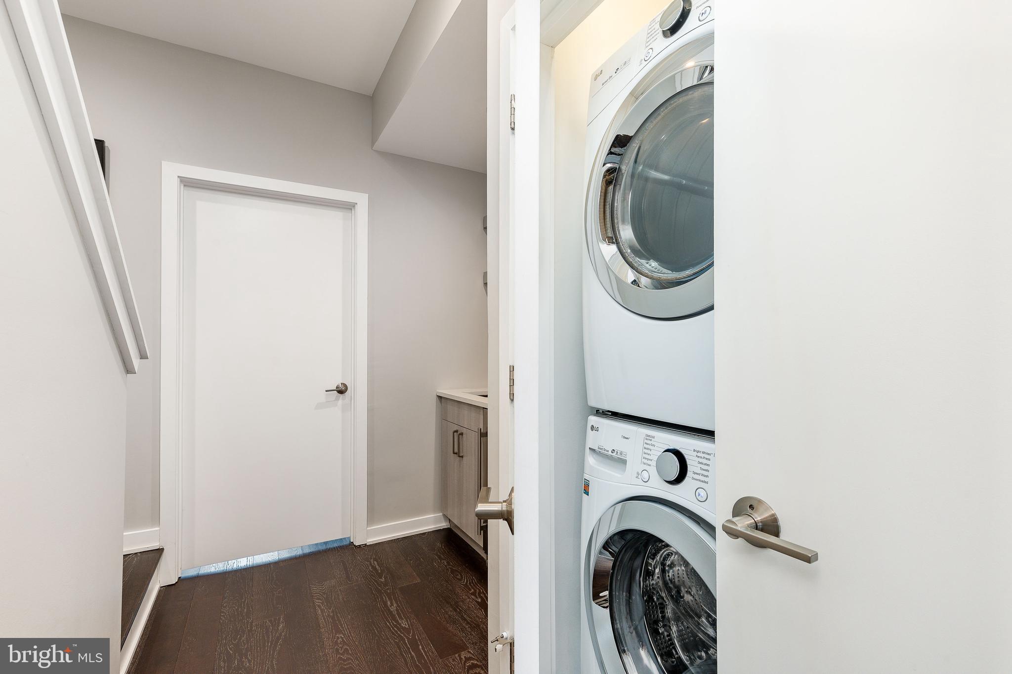 EAST PASSYUNK CROSSING - Residential