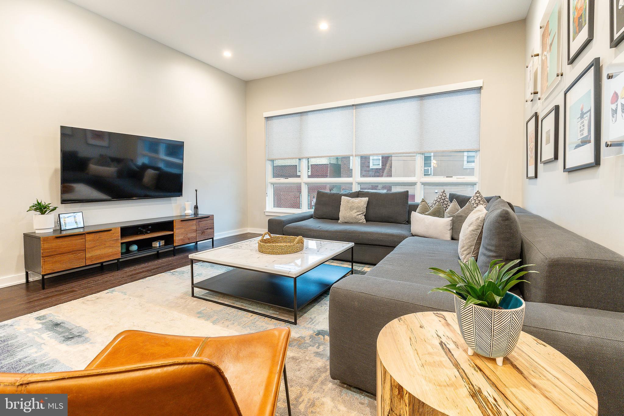 EAST PASSYUNK CROSSING - Residential