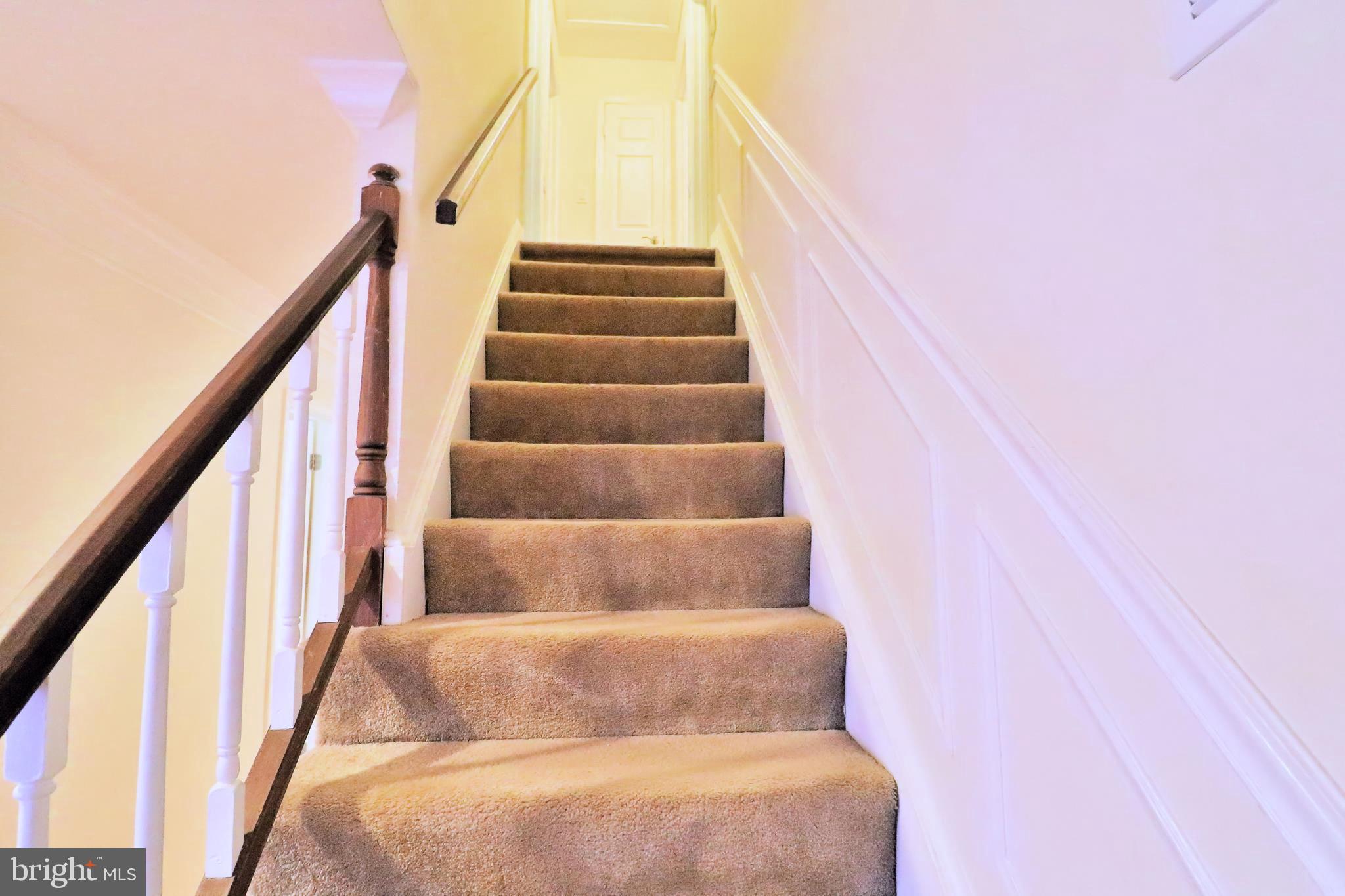 NEWINGTON WOODS WEST - Residential Lease