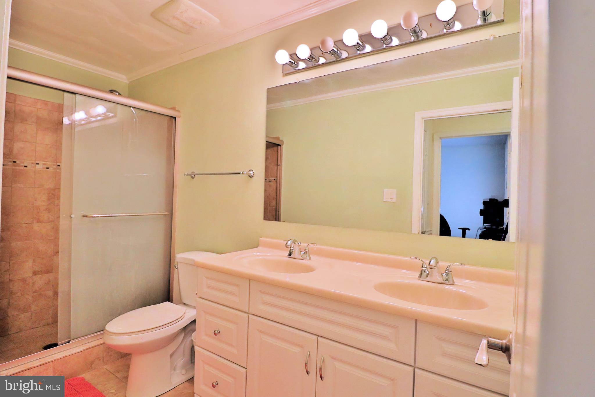 NEWINGTON WOODS WEST - Residential Lease